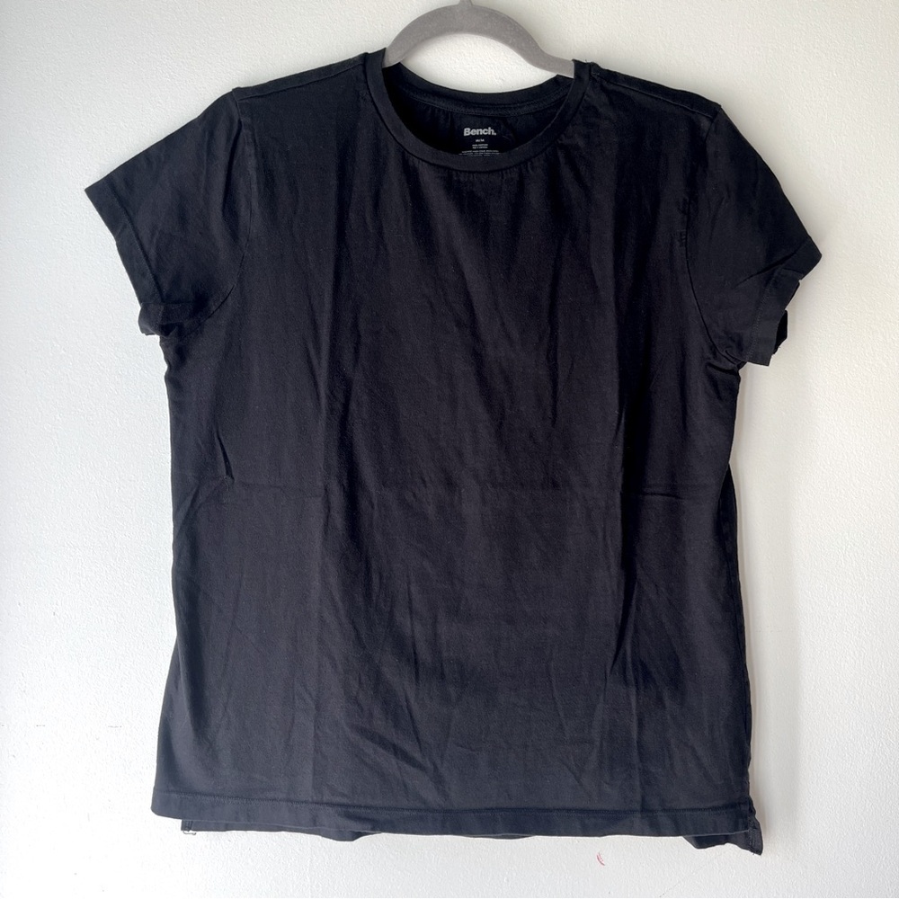 Bench Black Classic Crew Neck Cotton Tee Shirt Women’s Size Medium Casual Top
